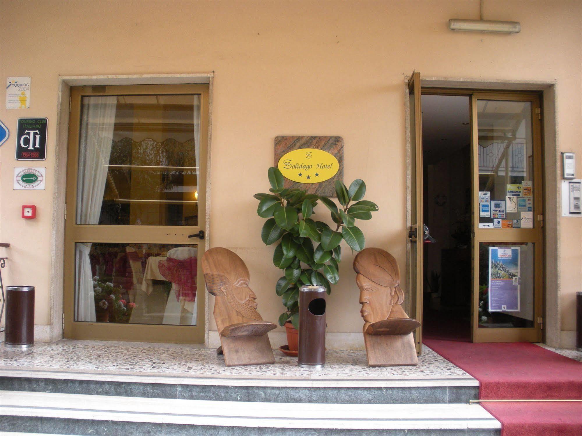 Hotel Solidago Arma di Taggia Εξωτερικό φωτογραφία